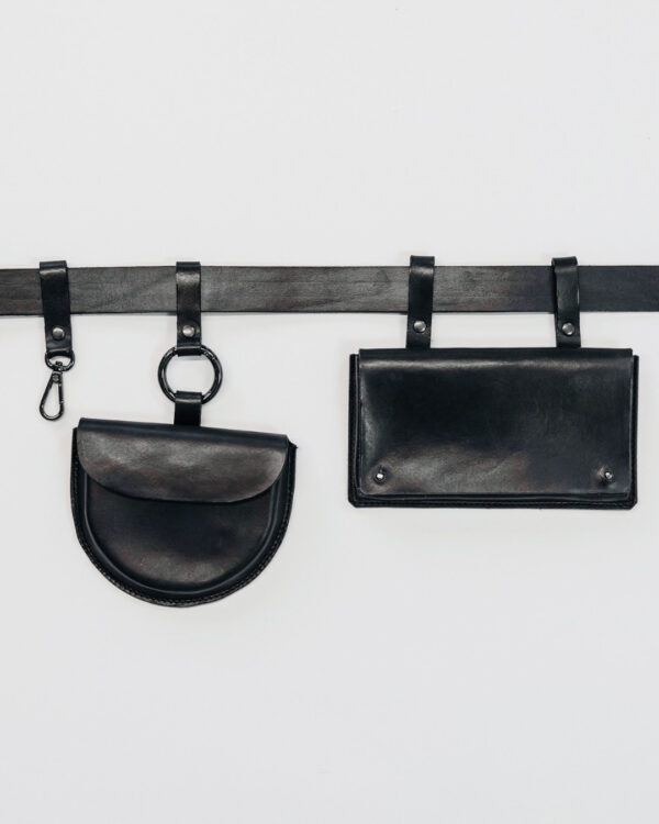 Leather belt with purse details